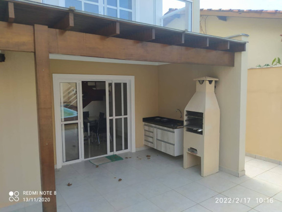 Imagem Casa com 3 Quartos à Venda, 300 m² em Balneário Copacabana - Caraguatatuba Imagem Casa com 3 Quartos à Venda, 300 m² em Balneário Copacabana - Caraguatatuba