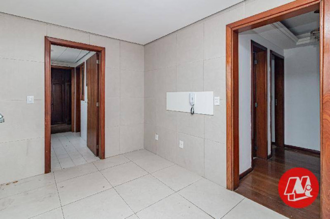 Imagem Apartamento com 2 Quartos para Alugar, 152 m² em Jardim Lindóia - Porto Alegre Imagem Apartamento com 2 Quartos para Alugar, 152 m² em Jardim Lindóia - Porto Alegre