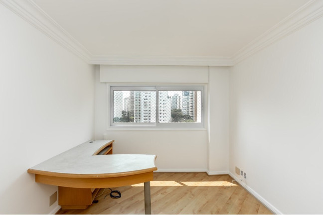 Imagem Apartamento com 3 Quartos à Venda, 190 m² em Jardim Paulista - São Paulo