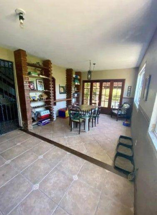 Imagem Casa com 3 Quartos à Venda, 350 m² em Mata Paca - Niterói