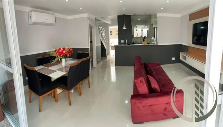 Imagem Casa com 3 Quartos à Venda, 188 m² em Enseada - Guarujá Imagem Casa com 3 Quartos à Venda, 188 m² em Enseada - Guarujá
