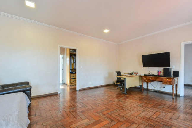 Imagem Casa com 4 Quartos à Venda, 450 m² em Caxingui - São Paulo Imagem Casa com 4 Quartos à Venda, 450 m² em Caxingui - São Paulo