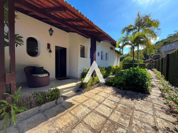 Imagem Casa com 5 Quartos à Venda, 328 m² em Albuquerque - Teresópolis Imagem Casa com 5 Quartos à Venda, 328 m² em Albuquerque - Teresópolis