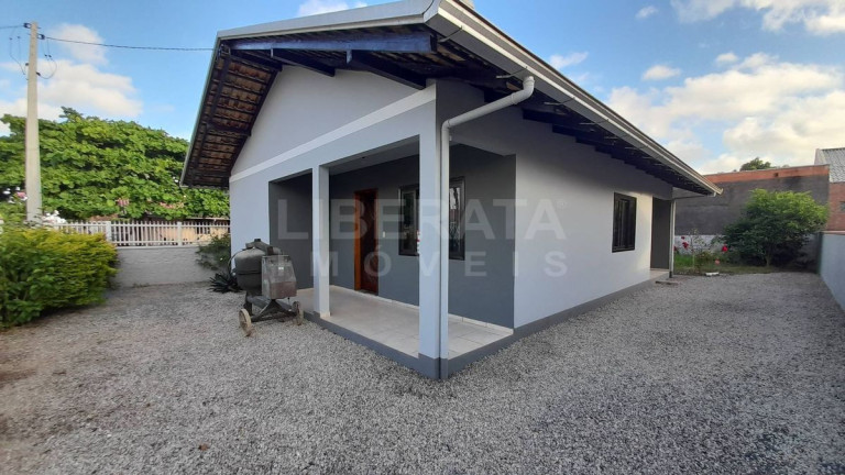 Imagem Casa com 3 Quartos à Venda, 87 m² em Meia Praia - Navegantes Imagem Casa com 3 Quartos à Venda, 87 m² em Meia Praia - Navegantes