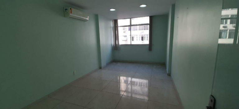 Imagem Sala Comercial à Venda, 34 m² em Copacabana - Rio De Janeiro Imagem Sala Comercial à Venda, 34 m² em Copacabana - Rio De Janeiro