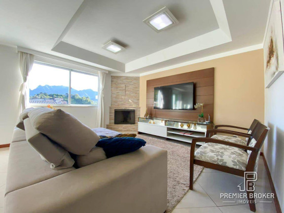 Imagem Casa com 4 Quartos à Venda, 202 m² em Tijuca - Teresópolis Imagem Casa com 4 Quartos à Venda, 202 m² em Tijuca - Teresópolis