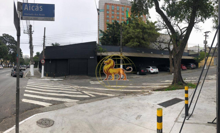 Ponto Comercial à Venda ou Locação, 1.500 m² em Indianópolis - São Paulo