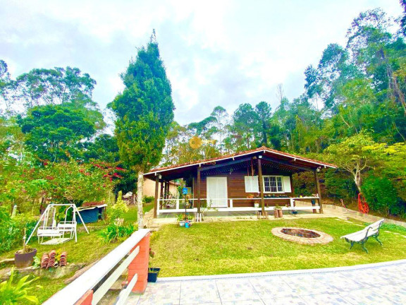 Casa com 4 Quartos à Venda, 209 m² em Fazenda Suiça - Teresópolis