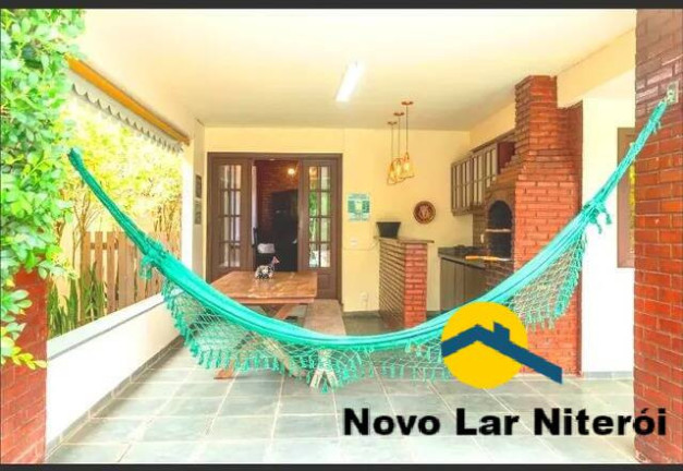 Imagem Casa com 3 Quartos à Venda, 300 m² em Camboinhas - Niterói Imagem Casa com 3 Quartos à Venda, 300 m² em Camboinhas - Niterói