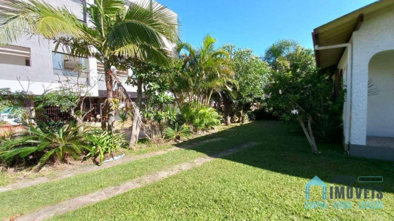 Imagem Casa com 3 Quartos à Venda, 270 m² em Centro - Tramandaí Imagem Casa com 3 Quartos à Venda, 270 m² em Centro - Tramandaí