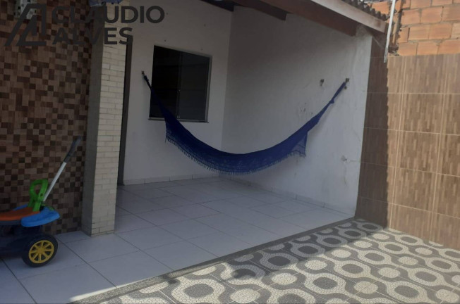 Imagem Casa com 2 Quartos à Venda, 146 m² em Tomba - Feira De Santana Imagem Casa com 2 Quartos à Venda, 146 m² em Tomba - Feira De Santana