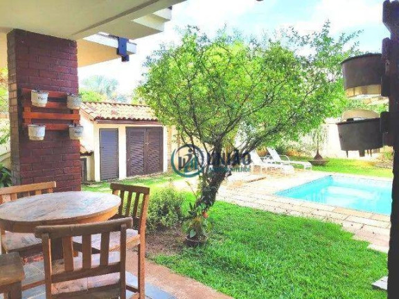 Imagem Casa com 3 Quartos à Venda, 450 m² em Camboinhas - Niterói Imagem Casa com 3 Quartos à Venda, 450 m² em Camboinhas - Niterói