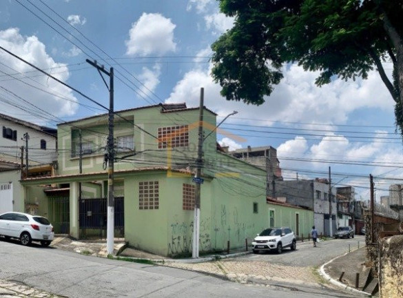 Imagem Sobrado com 7 Quartos à Venda, 230 m² em Vila Romero - São Paulo Imagem Sobrado com 7 Quartos à Venda, 230 m² em Vila Romero - São Paulo
