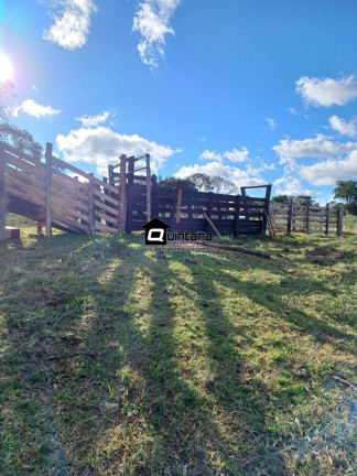 Imagem Imóvel com 2 Quartos à Venda, 920.000 m² em Centro - Santana Da Boa Vista Imagem Imóvel com 2 Quartos à Venda, 920.000 m² em Centro - Santana Da Boa Vista