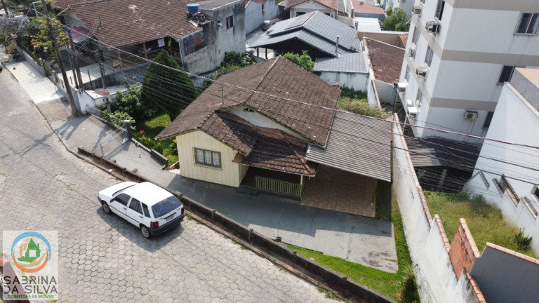Imagem Casa com 2 Quartos à Venda, 140 m² em Itoupava Norte - Blumenau Imagem Casa com 2 Quartos à Venda, 140 m² em Itoupava Norte - Blumenau