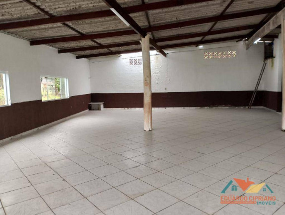 Ponto Comercial à Venda, 200 m² em Pegorelli - Caraguatatuba