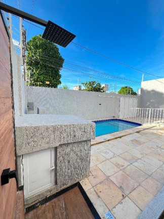 Imagem Casa com 5 Quartos à Venda, 143 m² em Sapiranga - Fortaleza Imagem Casa com 5 Quartos à Venda, 143 m² em Sapiranga - Fortaleza