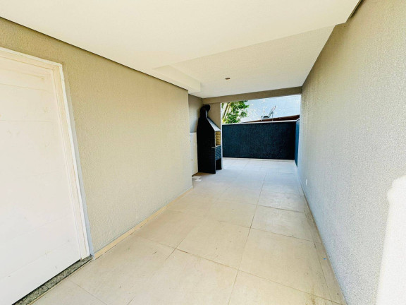 Imagem Casa com 3 Quartos à Venda,  em Porto Alegre