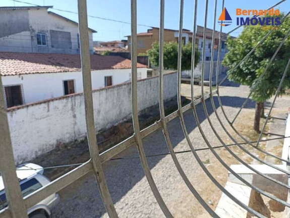 Imagem Casa com 3 Quartos à Venda, 120 m² em Centro - Cascavel Imagem Casa com 3 Quartos à Venda, 120 m² em Centro - Cascavel