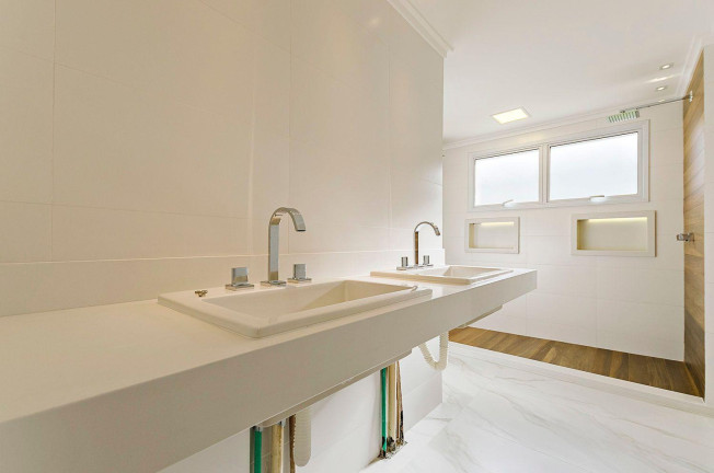 Imagem Apartamento com 4 Quartos à Venda, 189 m² em água Verde - Curitiba