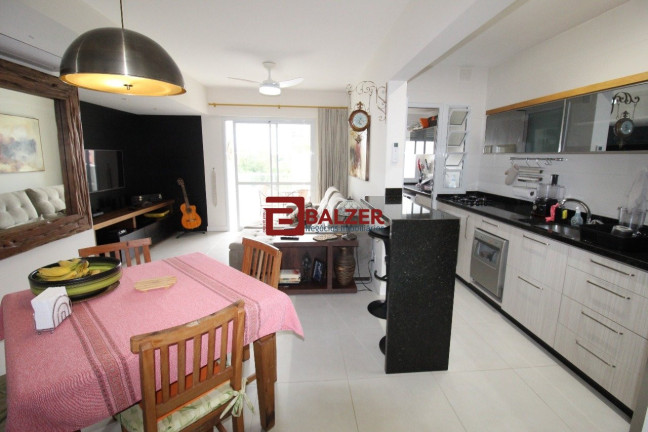 Imagem Apartamento com 2 Quartos à Venda, 92 m² em Itacorubi - Florianópolis