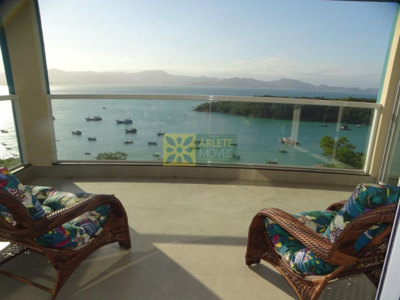 Imagem Casa com 4 Quartos à Venda, 276 m² em Araça - Porto Belo Imagem Casa com 4 Quartos à Venda, 276 m² em Araça - Porto Belo