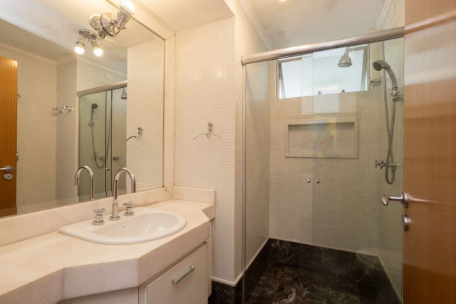 Imagem Apartamento com 3 Quartos à Venda, 228 m² em Itaim Bibi - São Paulo Imagem Apartamento com 3 Quartos à Venda, 228 m² em Itaim Bibi - São Paulo