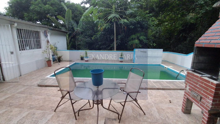 Imagem Chácara com 2 Quartos à Venda, 300 m² em Jaraguá