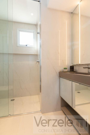 Imagem Apartamento com 3 Quartos à Venda, 308 m² em Centro - Balneário Camboriú Imagem Apartamento com 3 Quartos à Venda, 308 m² em Centro - Balneário Camboriú