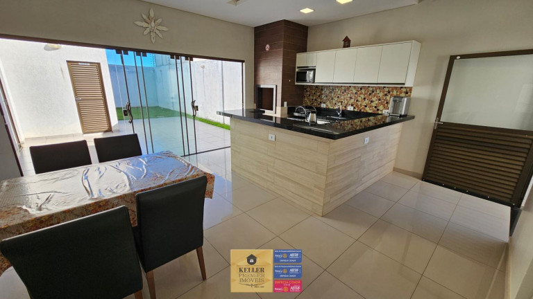 Imagem Casa com 3 Quartos à Venda, 190 m² em Jardim Eliza Ii - Foz Do Iguaçu