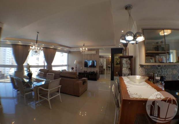 Imagem Apartamento com 3 Quartos à Venda, 136 m² em Centro - Balneário Camboriú Imagem Apartamento com 3 Quartos à Venda, 136 m² em Centro - Balneário Camboriú