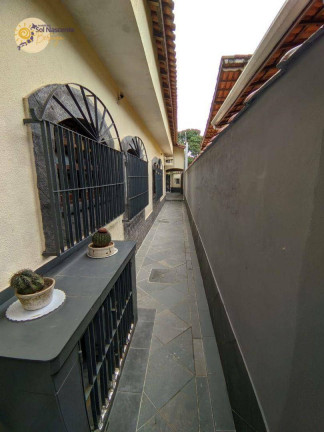 Imagem Casa com 2 Quartos à Venda, 274 m² em Indaiá - Bertioga Imagem Casa com 2 Quartos à Venda, 274 m² em Indaiá - Bertioga