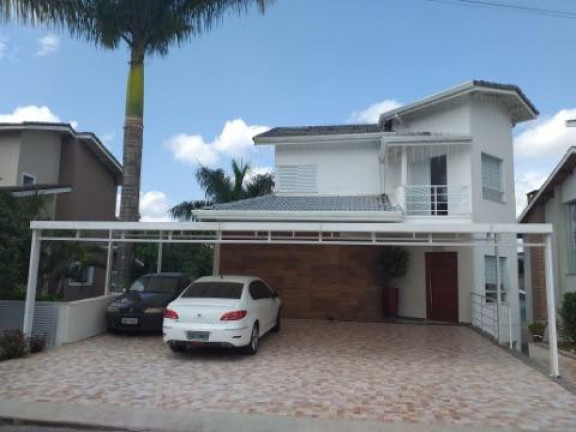 Sobrado com 6 Quartos à Venda, 320 m² em Arujá Country Club - Arujá