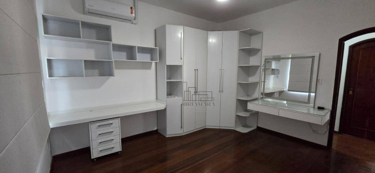 Imagem Casa com 3 Quartos à Venda, 360 m² em Jardim Amália - Volta Redonda Imagem Casa com 3 Quartos à Venda, 360 m² em Jardim Amália - Volta Redonda
