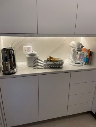 Imagem Apartamento com 3 Quartos à Venda, 144 m² em Campo Belo - São Paulo