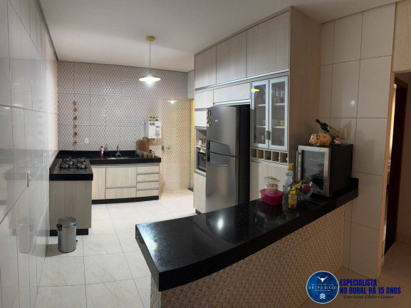 Imagem Casa com 3 Quartos à Venda, 225 m² em Parque Das Flores - Goiânia Imagem Casa com 3 Quartos à Venda, 225 m² em Parque Das Flores - Goiânia