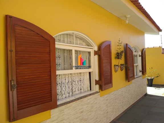 Imagem Casa com 3 Quartos à Venda, 420 m² em Cibratel - Itanhaem