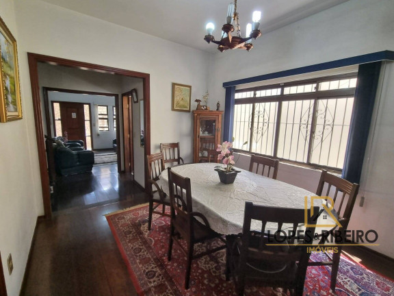 Imagem Sobrado com 3 Quartos à Venda, 176 m² em Centro - Botucatu Imagem Sobrado com 3 Quartos à Venda, 176 m² em Centro - Botucatu