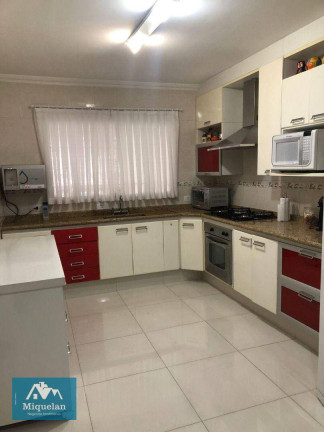 Imagem Sobrado com 3 Quartos à Venda, 170 m² em Vila Sabrina - São Paulo Imagem Sobrado com 3 Quartos à Venda, 170 m² em Vila Sabrina - São Paulo