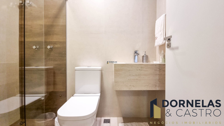 Imagem Casa com 5 Quartos à Venda, 800 m² em Guará I - Brasília Imagem Casa com 5 Quartos à Venda, 800 m² em Guará I - Brasília