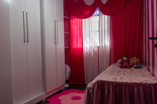 Imagem Casa com 3 Quartos à Venda, 400 m² em Guaratiba - Rio De Janeiro Imagem Casa com 3 Quartos à Venda, 400 m² em Guaratiba - Rio De Janeiro
