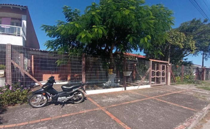 Imagem Casa com 3 Quartos à Venda, 150 m² em Zona Nova - Capão Da Canoa Imagem Casa com 3 Quartos à Venda, 150 m² em Zona Nova - Capão Da Canoa