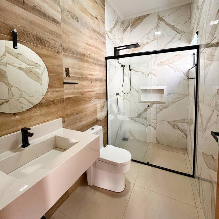 Imagem Casa à Venda, 250 m² em Vila Suiça - Pindamonhangaba Imagem Casa à Venda, 250 m² em Vila Suiça - Pindamonhangaba