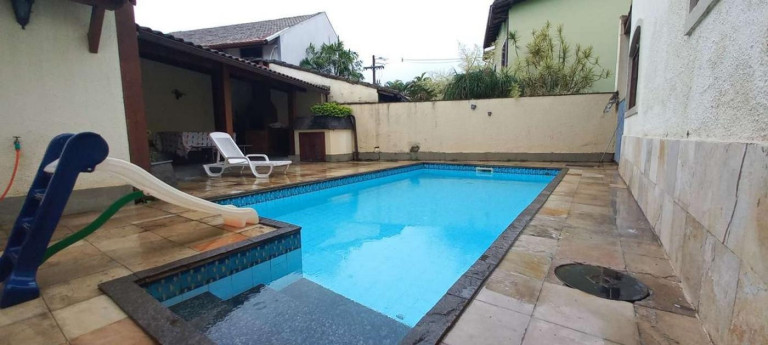 Imagem Casa com 4 Quartos à Venda, 350 m² em Anil - Rio De Janeiro