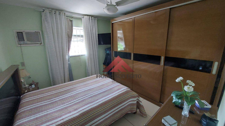 Imagem Casa com 2 Quartos à Venda, 100 m² em Centro - São Gonçalo Imagem Casa com 2 Quartos à Venda, 100 m² em Centro - São Gonçalo