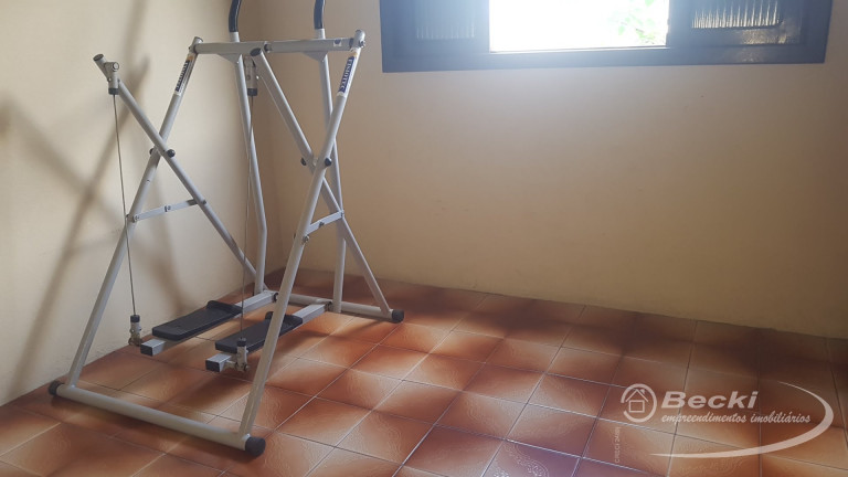 Imagem Casa com 3 Quartos à Venda, 139 m² em Petrópolis - Joinville Imagem Casa com 3 Quartos à Venda, 139 m² em Petrópolis - Joinville