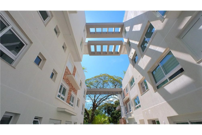 Imagem Apartamento com 3 Quartos à Venda, 88 m² em Menino Deus - Porto Alegre Imagem Apartamento com 3 Quartos à Venda, 88 m² em Menino Deus - Porto Alegre