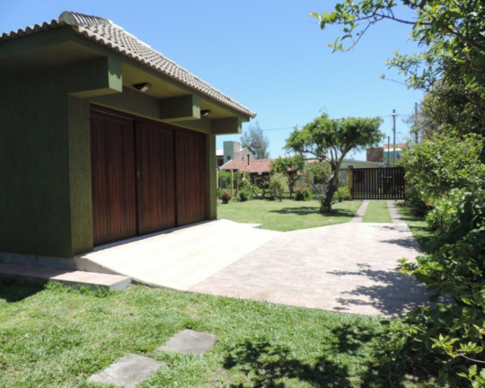 Imagem Imóvel com 4 Quartos à Venda, em Nova Tramandaí - Tramandaí Imagem Imóvel com 4 Quartos à Venda, em Nova Tramandaí - Tramandaí