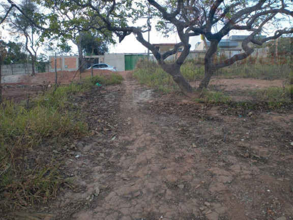 Imagem Terreno à Venda, 360 m² em Jardim Das Mangabeiras - Mateus Leme