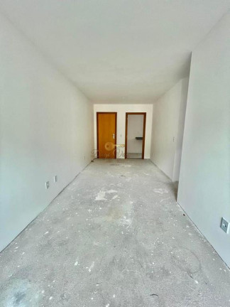 Imagem Apartamento com 2 Quartos à Venda, 57 m² em Alto - Teresópolis Imagem Apartamento com 2 Quartos à Venda, 57 m² em Alto - Teresópolis